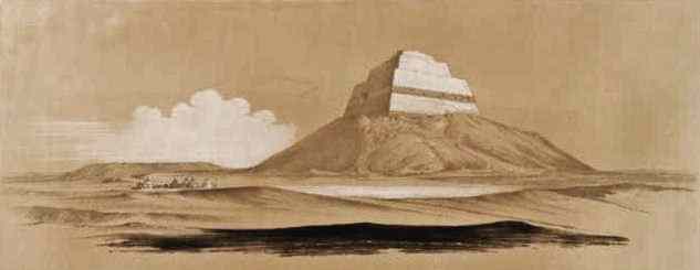 The near vertical walls of the remains of Sneferu's Pyramid at Meidum.